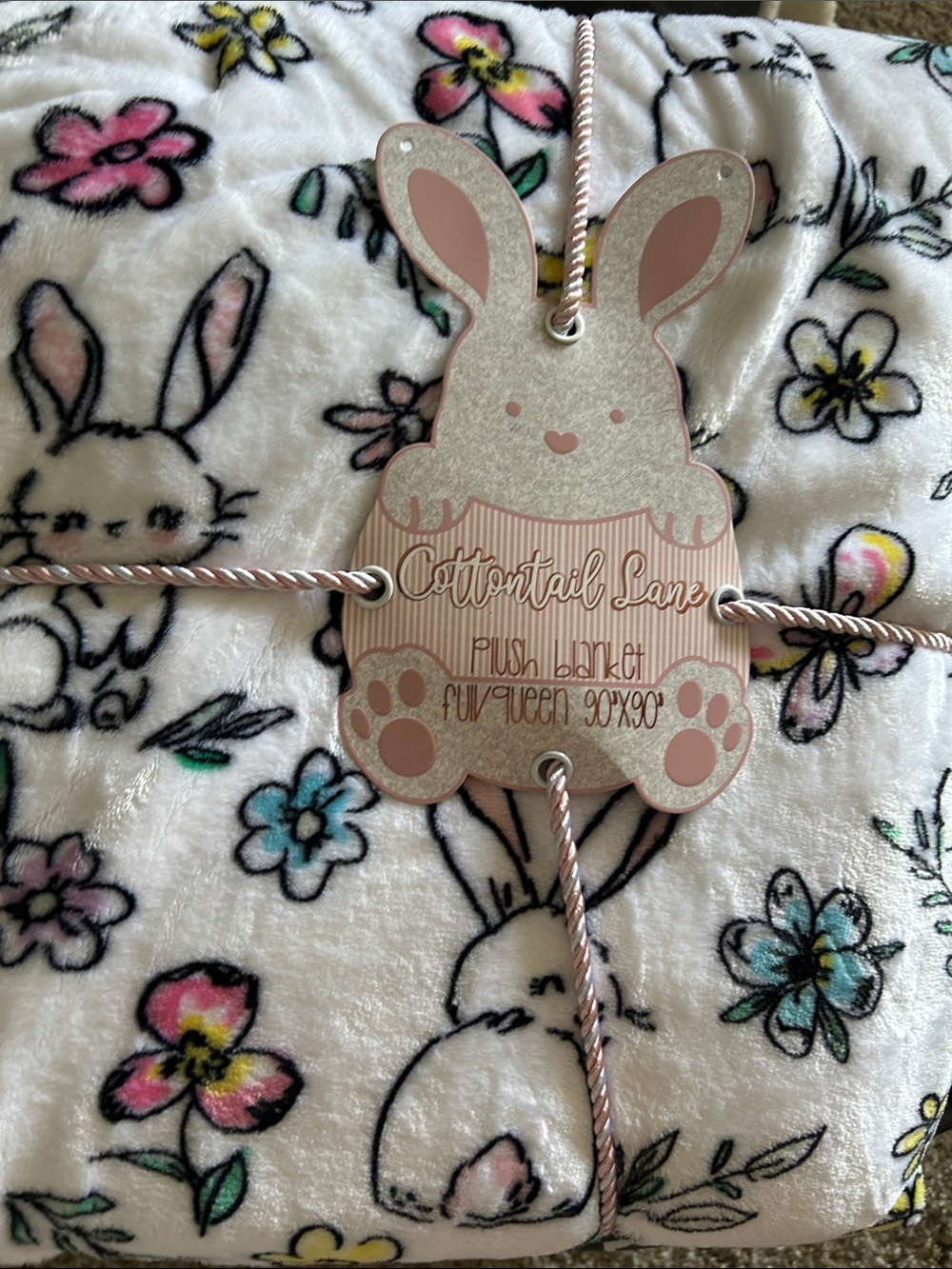 Plush Bunny Floral Throw Blanket - White
